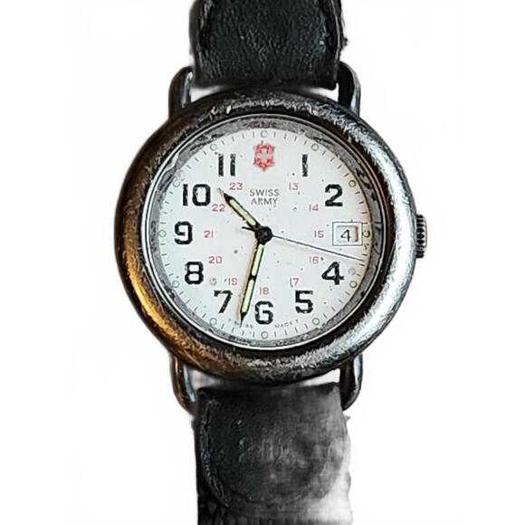 Vintage Swiss Army Watch - Classic Military Style - Picture 2 of 4